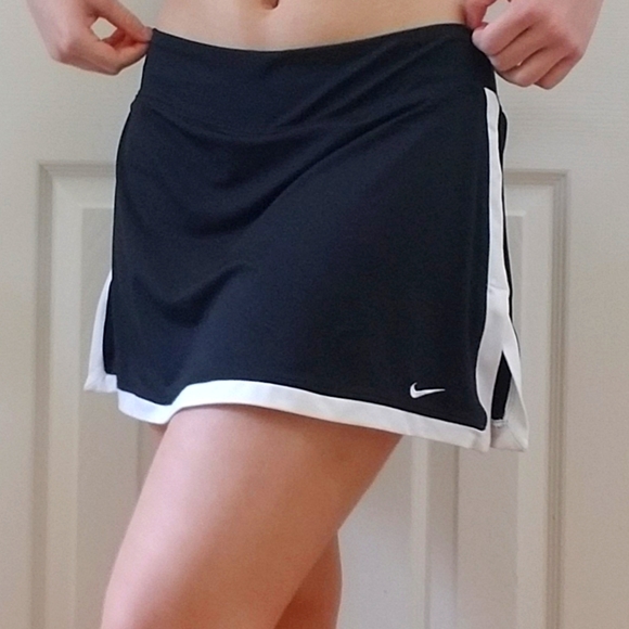 SOLD Nike Tennis Skirt